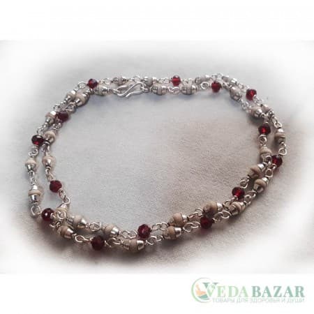 Кантхималы туласи + кристал бордовый с серебром 1 ряд (Tulasi + Crystal Burgundy Silver), 4 мм, Индия фото