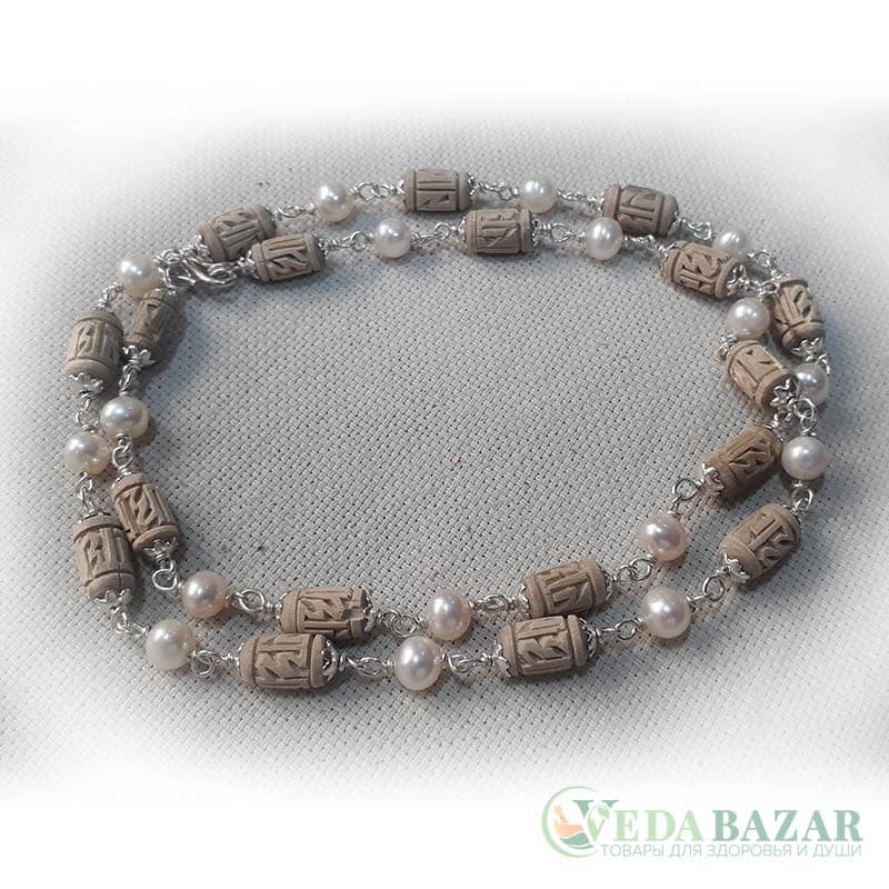 Кантхималы туласи + жемчуг с серебром надпись Радха 1 ряд (Tulasi + Pearl Silver Radha), 5 мм, Индия фото