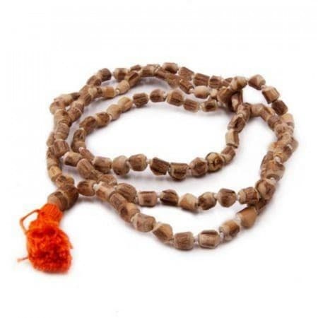 chetki-tulasi-neobrabotanniye-108-busin-5-10-mm-vedabazar фото