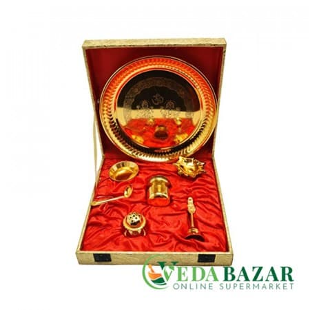 Набор для пуджи из латуни, золотистый (Brass Pooja Thali Set), 23,5 x 23,5 x 6,35 см, Ведабазар (Vedabazar) фото